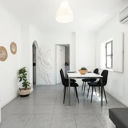 Dave - Apartment